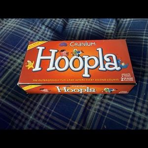 BOGO HOOPLA New Game From The Makers Of Cranium  Complete and nearly New